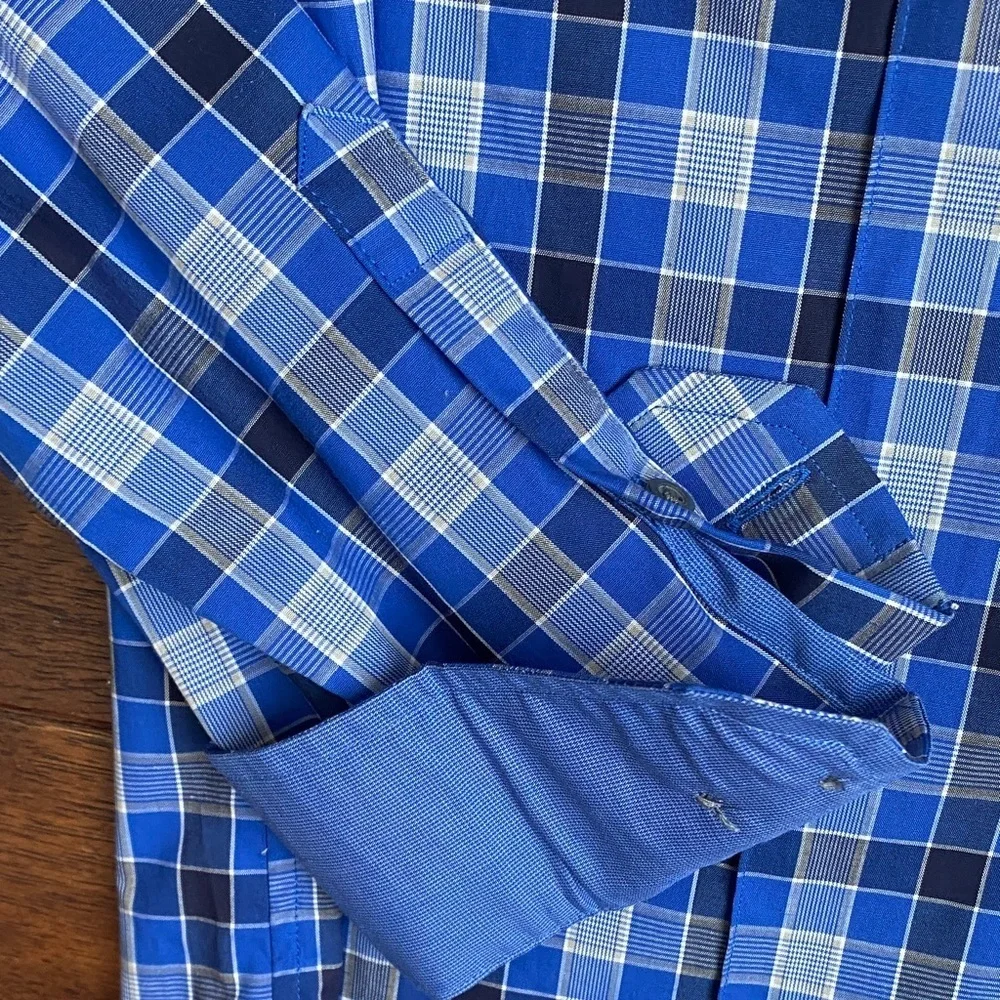 Banana Republic slim fit Blue Checkered Button-Down Shirt